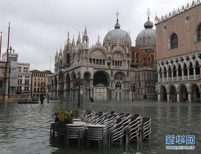威尼斯水里读书（威尼斯的水能淹死人吗）